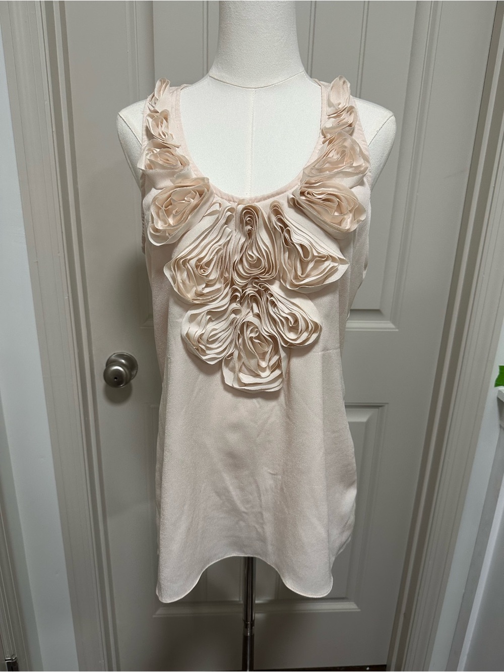MM Couture Y2K Rose-Appliqué Sleeveless Tank - Pale Blush